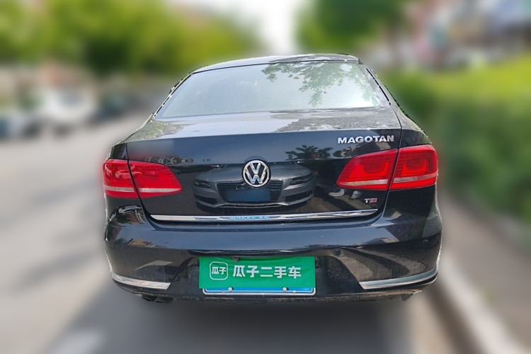Used Volkswagen Magotan 2012 1.8TSI Comfort Model Rear