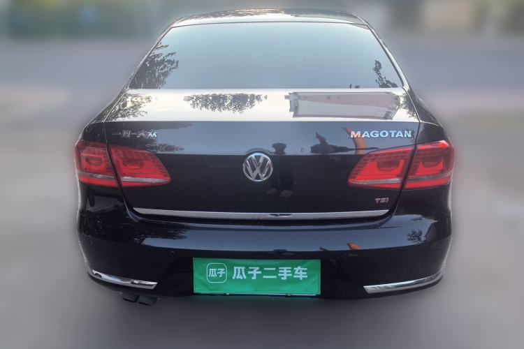 Used Volkswagen Magotan 2012 Revised Version 2.0 TSI Supreme Edition Rear