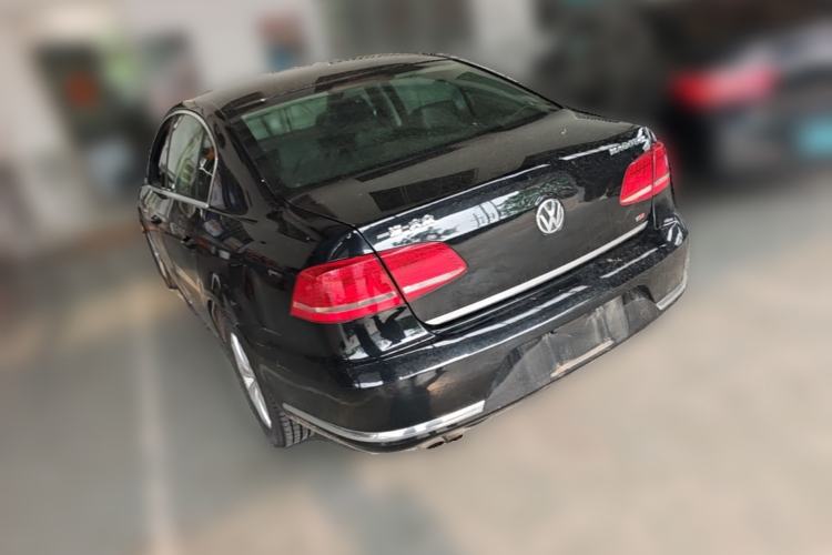 Used Volkswagen Magotan 2012 Revised Version 1.8TSI Leading Edition Rear Left 45 Deg