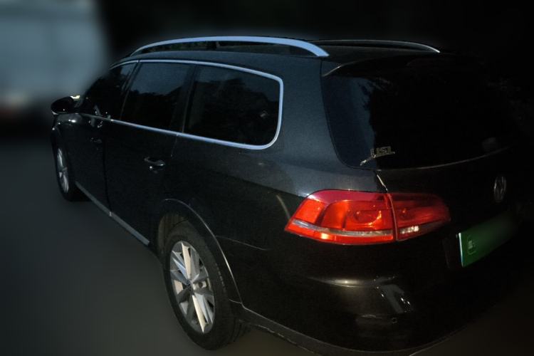 Used Volkswagen Magotan 2012 Travel Edition 2.0 TSI 4x4 Comfort Version Rear Left 45 Deg