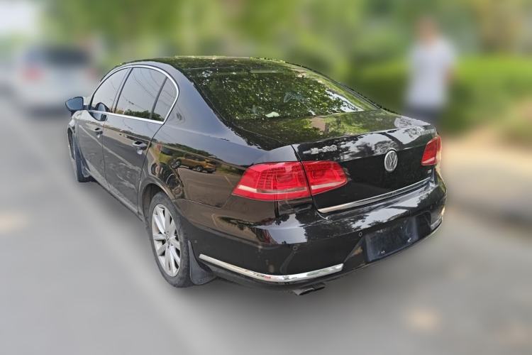 Used Volkswagen Magotan 2012 Facelift 2.0 TSI Prestige Model Rear Left 45 Deg