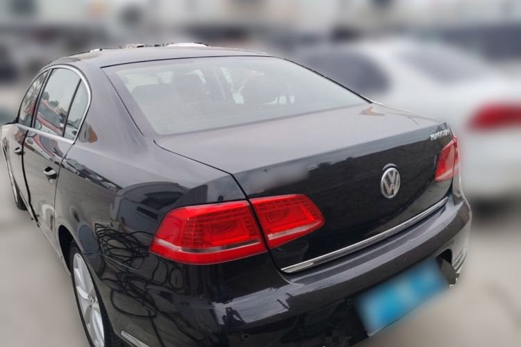 Used Volkswagen Magotan  Rear Left 45 Deg