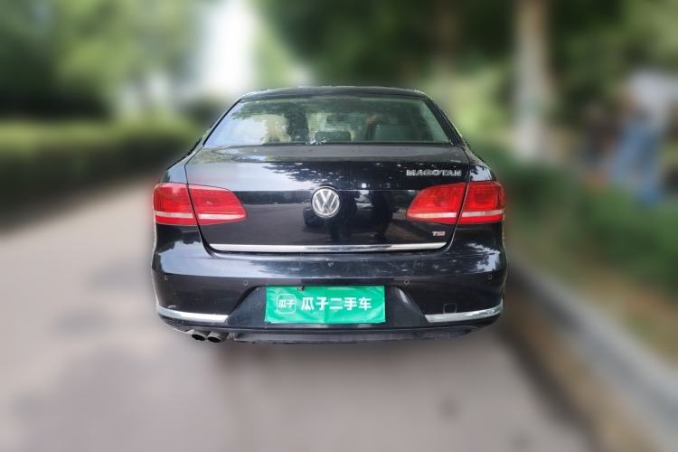 Used Volkswagen Magotan 2012 1.8TSI Luxury Model Rear
