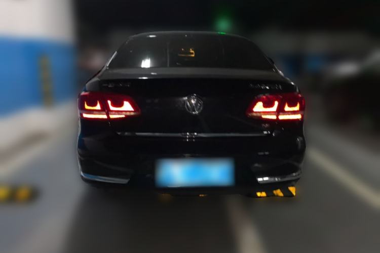 Used Volkswagen Magotan 2012 Revised Version 2.0 TSI Supreme Edition Rear