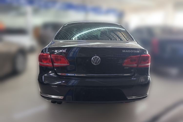 Used Volkswagen Magotan 2012 2.0 TSI Prestige Edition Rear