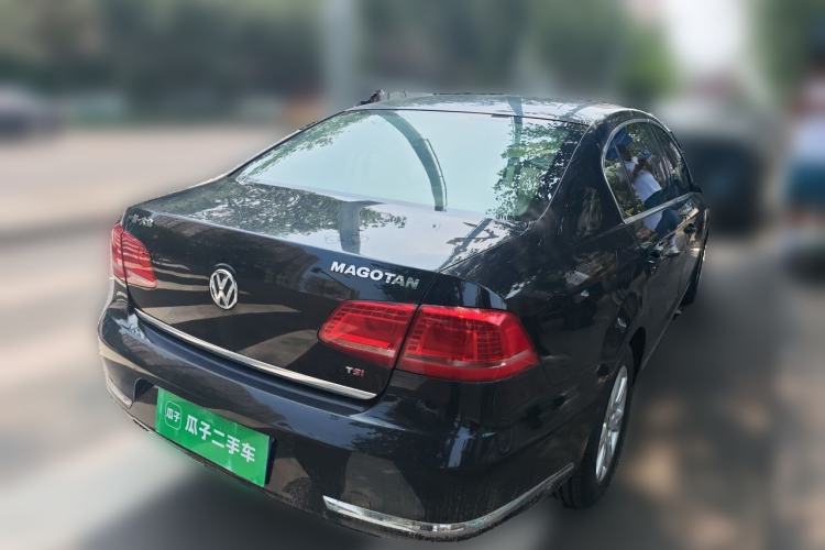 Used Volkswagen Magotan 2012 Revised Version 1.8TSI Leading Edition Rear Right 45 Deg