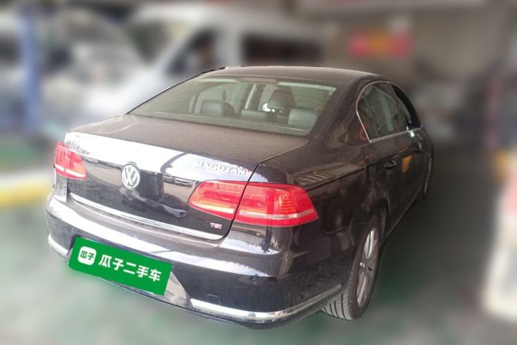 Used Volkswagen Magotan 2012 Revised Version 2.0 TSI Supreme Edition Rear Right 45 Deg