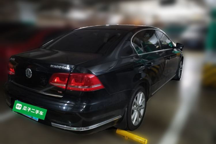 Used Volkswagen Magotan 2012 2.0 TSI Prestige Edition Rear Right 45 Deg