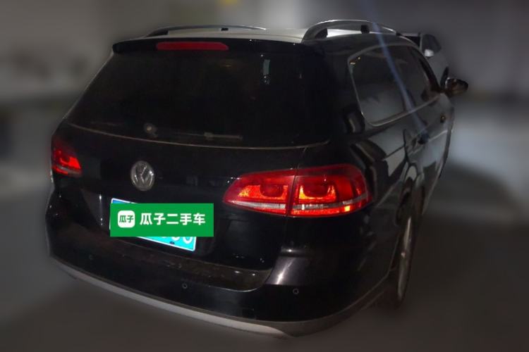 Used Volkswagen Magotan 2012 Travel Edition 2.0 TSI 4x4 Comfort Version Rear Right 45 Deg