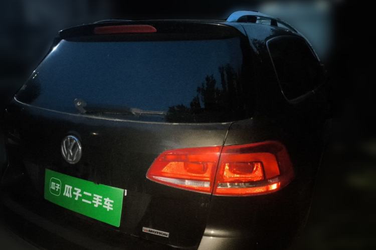Used Volkswagen Magotan 2012 Travel Edition 2.0 TSI 4x4 Comfort Version Rear Right 45 Deg