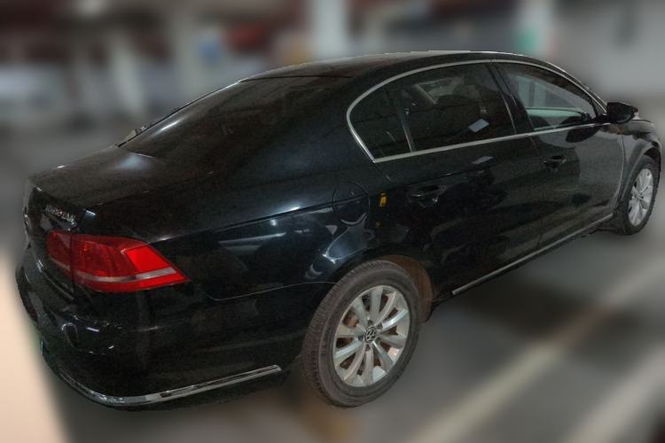 Used Volkswagen Magotan 2012 Revised Version 1.8TSI Leading Edition Rear Right 45 Deg