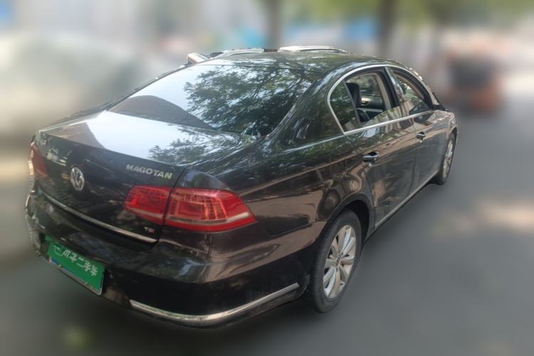 Used Volkswagen Magotan 2012 Revised Version 1.8TSI Leading Edition Rear Right 45 Deg