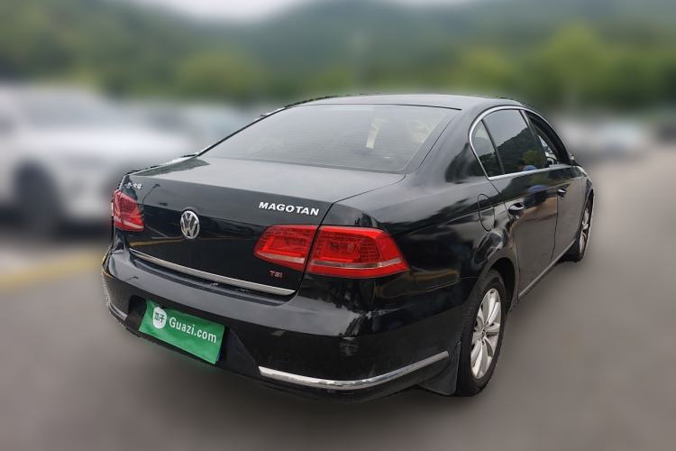 Used Volkswagen Magotan 2012 Revised Version 1.8TSI Leading Edition Rear Right 45 Deg