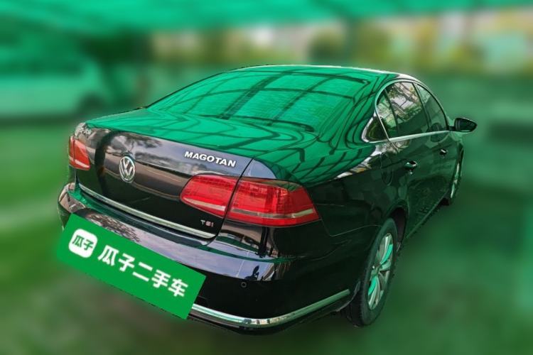 Used Volkswagen Magotan 2012 1.8TSI Luxury Model Rear Right 45 Deg