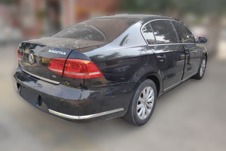 Used Volkswagen Magotan 2012 Revised Version 1.8TSI Leading Edition Rear Right 45 Deg
