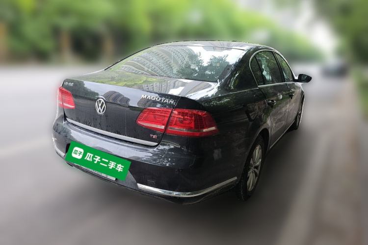 Used Volkswagen Magotan 2012 Revised Version 2.0 TSI Luxury Edition Rear Right 45 Deg