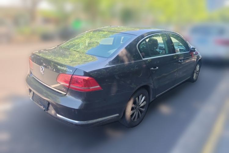 Used Volkswagen Magotan 2012 Revised 1.8TSI Luxury Version Rear Right 45 Deg