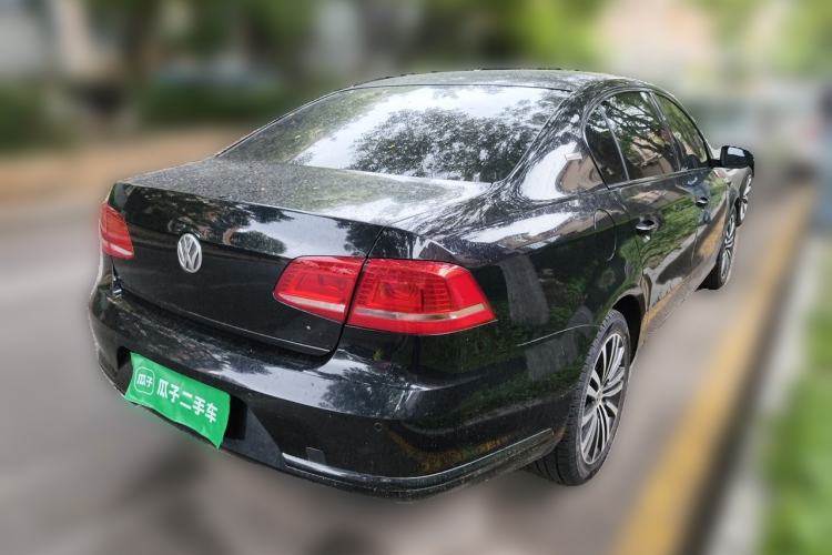 Used Volkswagen Magotan 2012 3.0 FSI Flagship Edition Rear Right 45 Deg