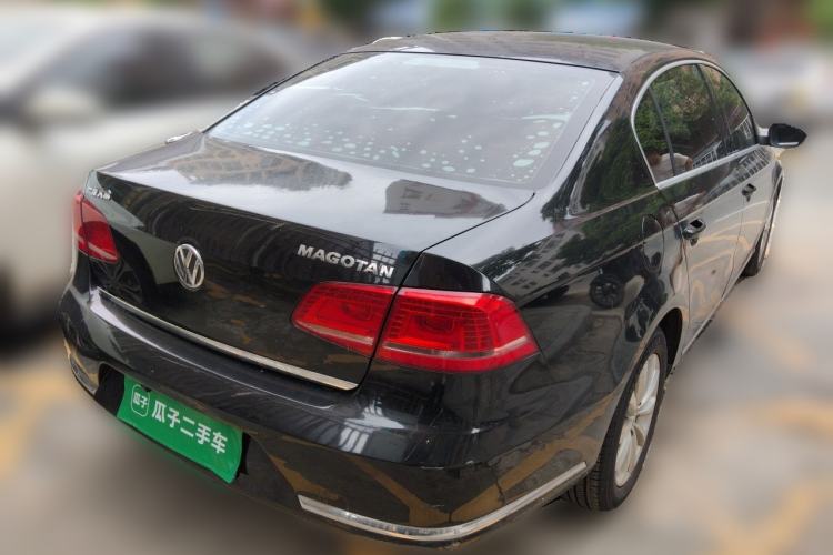 Used Volkswagen Magotan 2012 1.8TSI Luxury Model Rear Right 45 Deg