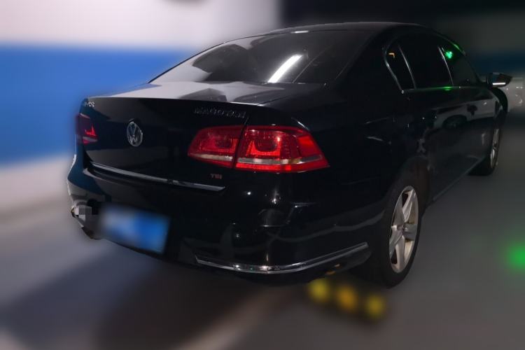 Used Volkswagen Magotan 2012 Revised Version 2.0 TSI Supreme Edition Rear Right 45 Deg