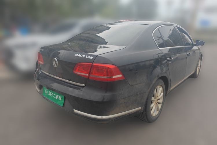 Used Volkswagen Magotan 2012 1.8TSI Luxury Model Rear Right 45 Deg