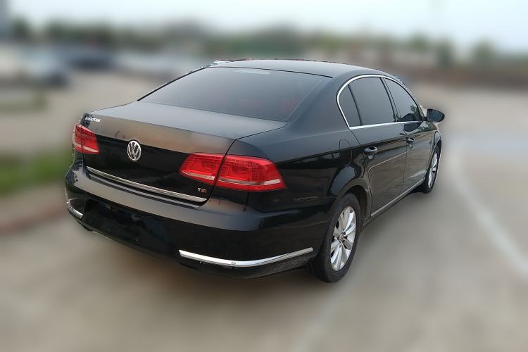 Used Volkswagen Magotan 2012 Revised 1.8TSI Luxury Version Rear Right 45 Deg