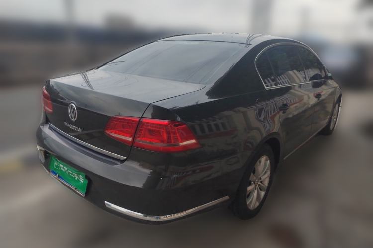Used Volkswagen Magotan 2012 1.8TSI Luxury Model Rear Right 45 Deg