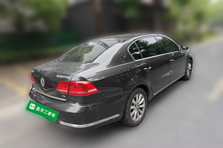 Used Volkswagen Magotan 2012 Revised Version 1.8TSI Leading Edition Rear Right 45 Deg