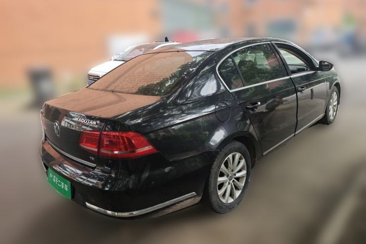 Used Volkswagen Magotan 2012 Revised 1.4 TSI Comfort Version Rear Right 45 Deg