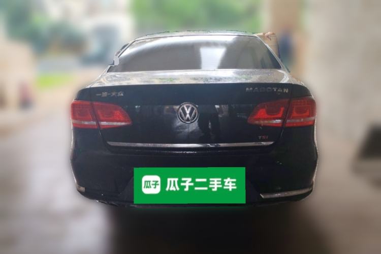 Used Volkswagen Magotan 2012 Revised 1.8TSI Luxury Version Rear