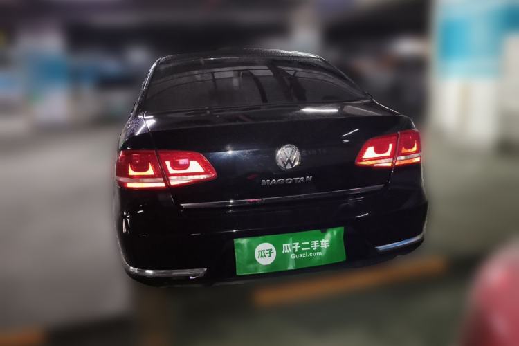 Used Volkswagen Magotan 2012 Revised 1.8TSI Luxury Version Rear