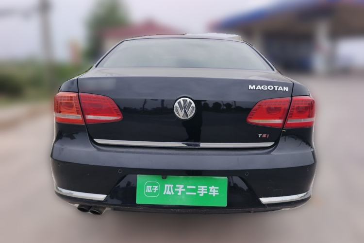 Used Volkswagen Magotan 2012 Facelift 1.8TSI Prestige Model Rear