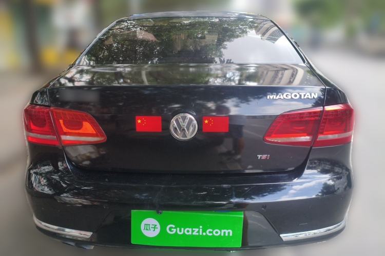 Used Volkswagen Magotan 2012 Revised 1.8TSI Luxury Version Rear