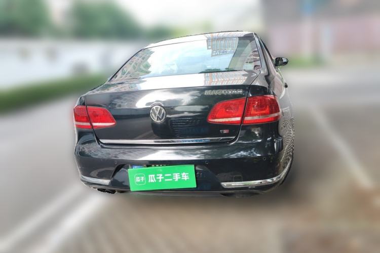 Used Volkswagen Magotan 2012 Revised 1.8TSI Luxury Version Rear