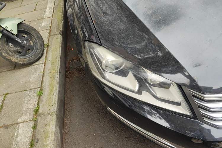Used Volkswagen Magotan 2012 Facelift 1.8TSI Prestige Model Right Front Headlight