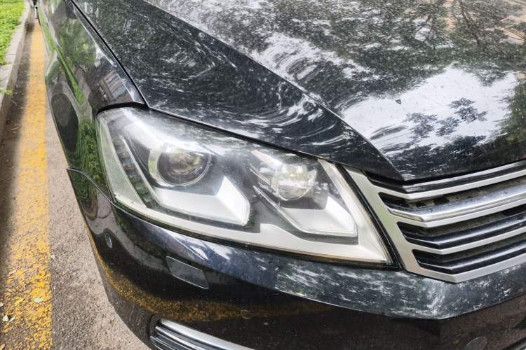 Used Volkswagen Magotan 2012 3.0 FSI Flagship Edition Right Front Headlight