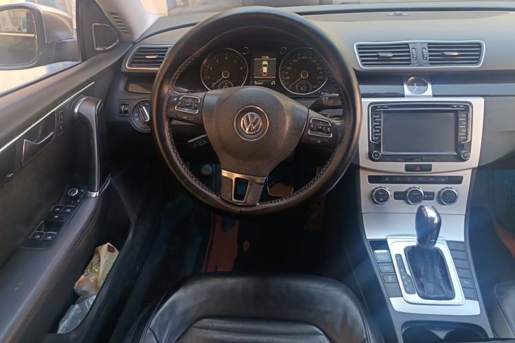 Used Volkswagen Magotan 2012 1.8TSI Prestige Model Steering Wheel