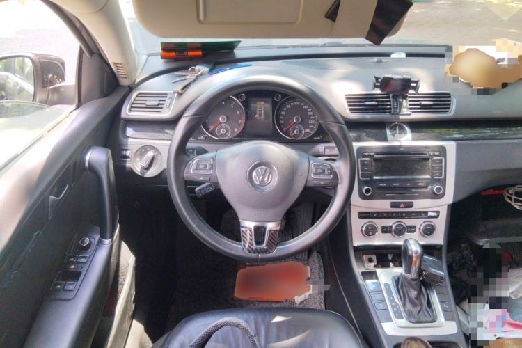 Used Volkswagen Magotan 2012 1.8TSI Luxury Model Steering Wheel