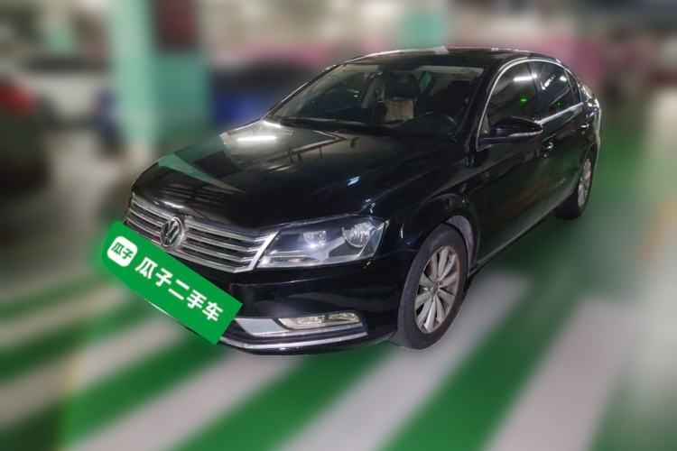 Volkswagen Magotan 2012 Revised Version 1.8TSI Leading Edition مستعملة Guazi used car, China used car export, Used car for sale, Used  cars, Cheapest cars for sale