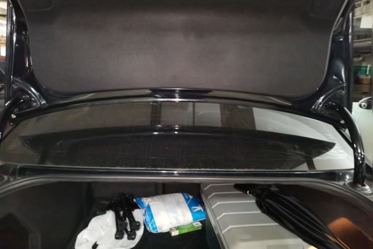 Used Volkswagen Magotan 2012 2.0 TSI Prestige Edition Trunk