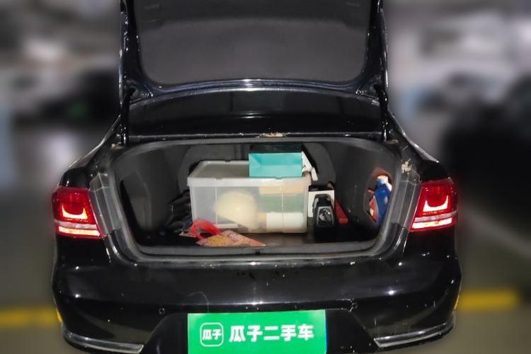 Used Volkswagen Magotan 2012 2.0 TSI Ultimate Edition Trunk