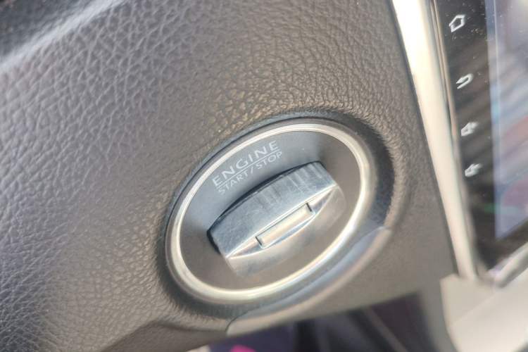 Used Volkswagen Magotan 2012 Facelift 1.8TSI Prestige Model Vehicle Key