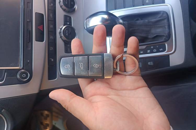 Used Volkswagen Magotan 2012 1.8TSI Prestige Model Vehicle Key