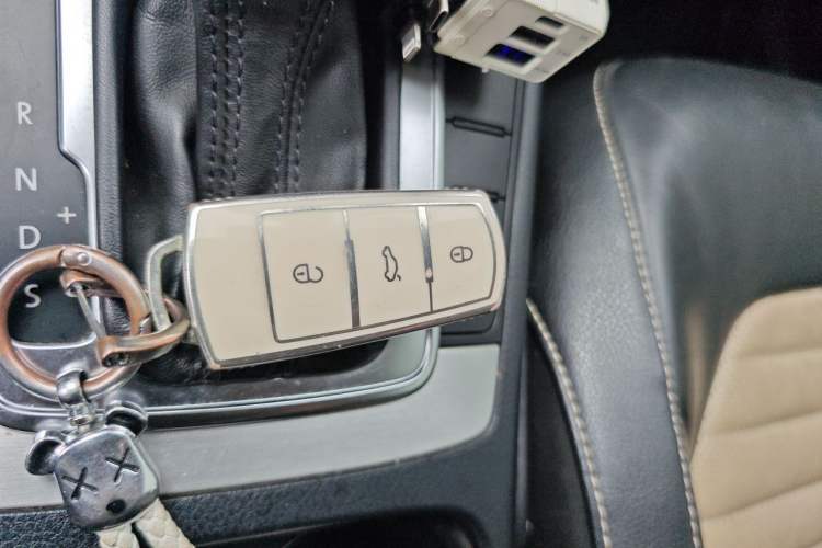 Used Volkswagen Magotan 2012 3.0 FSI Flagship Edition Vehicle Key