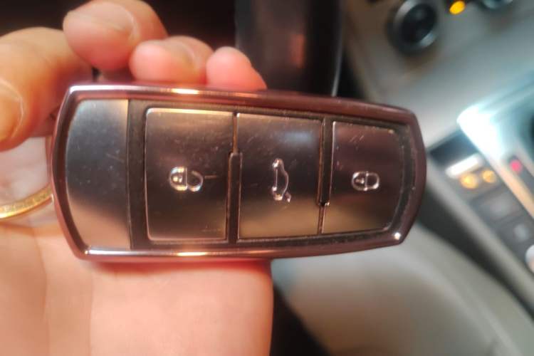 Used Volkswagen Magotan 2012 Facelift 1.8TSI Prestige Model Vehicle Key