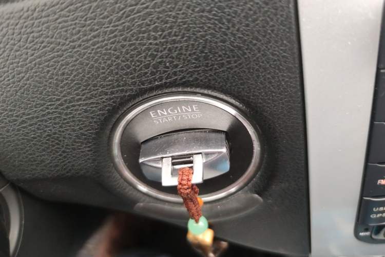 Used Volkswagen Magotan 2012 Revised 1.8TSI Luxury Version Vehicle Key