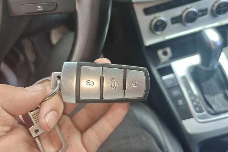 Used Volkswagen Magotan 2012 Revised 1.8TSI Luxury Version Vehicle Key