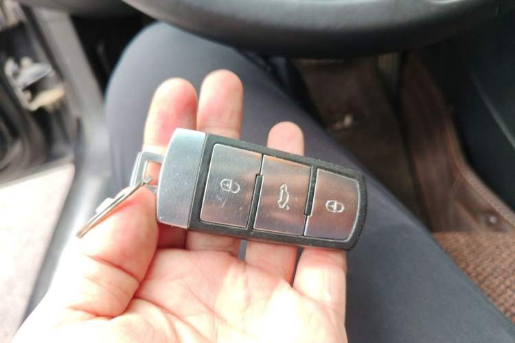 Used Volkswagen Magotan 2012 1.8TSI Luxury Model Vehicle Key