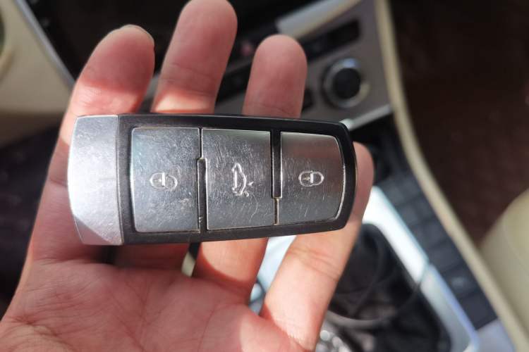 Used Volkswagen Magotan 2012 1.8TSI Luxury Model Vehicle Key