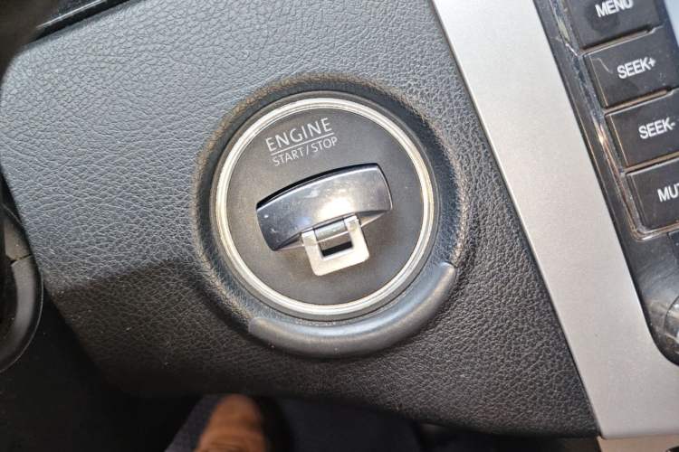 Used Volkswagen Magotan 2012 Revised 1.8TSI Luxury Version Vehicle Key